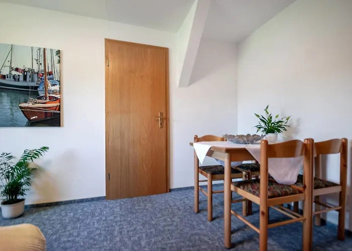 Knusthof - 3 Lägenhet *